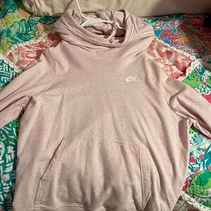 Speckled colorful light pink nike sweatshirt with high neck for extra warmth